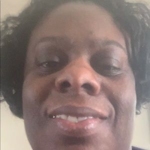 Meet your Posher, Vicky